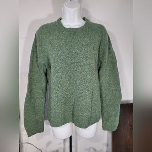 VINTAGE 50% WOOL MEDIUM WEIGHT  penguin green sweater